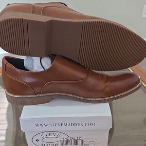 Steve Madden Men's Tan Oxfords